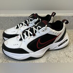 Men's Air Monarch IV Medium/X-Wide Walking Shoe SZ 11.5